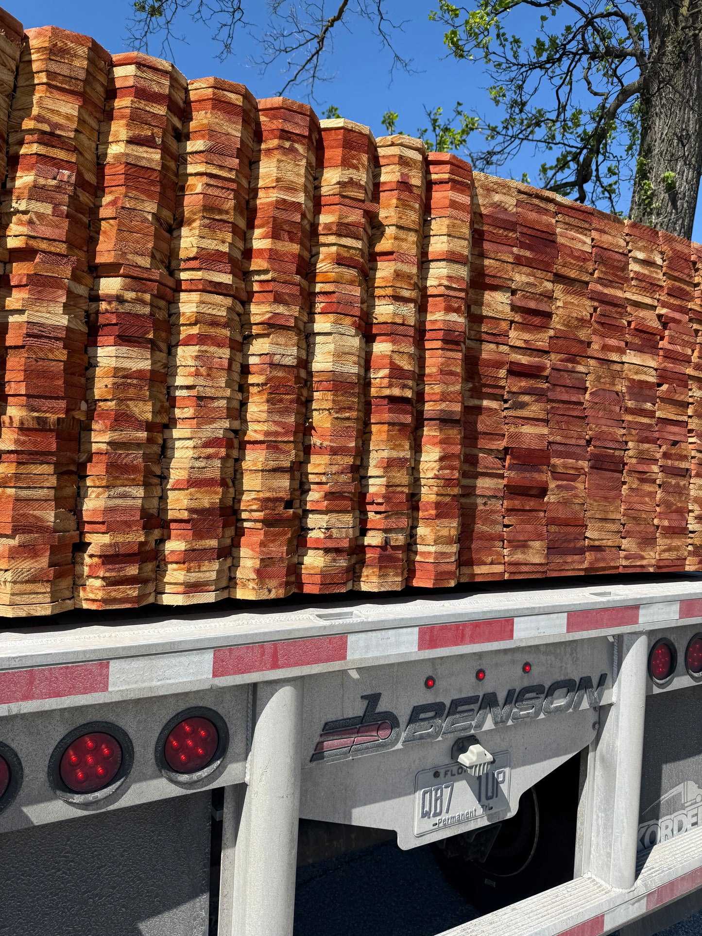 Redwood Fence Pickets 1x6 Dog Ear 6 ft –  (¾" Thick)